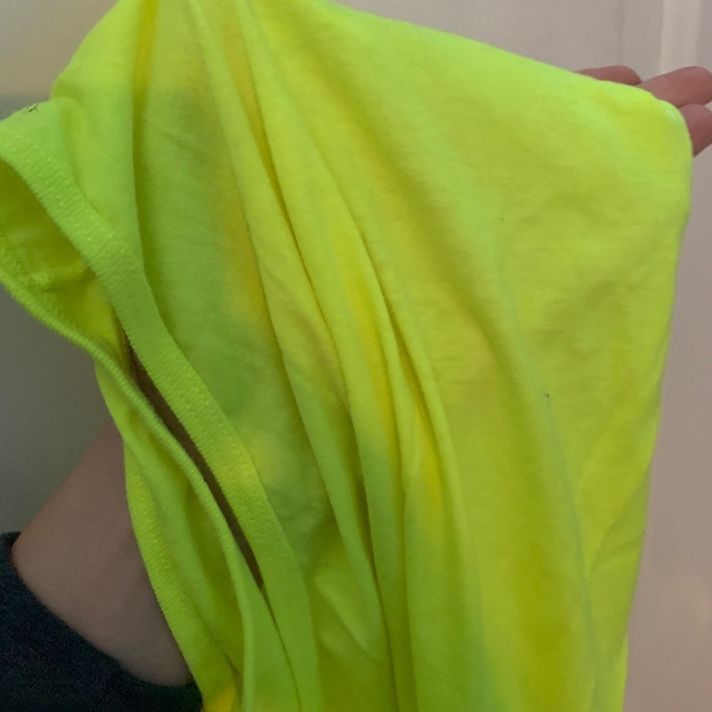 NWOT EIU TankTop size M. Neon yellow - Picture 4 of 5